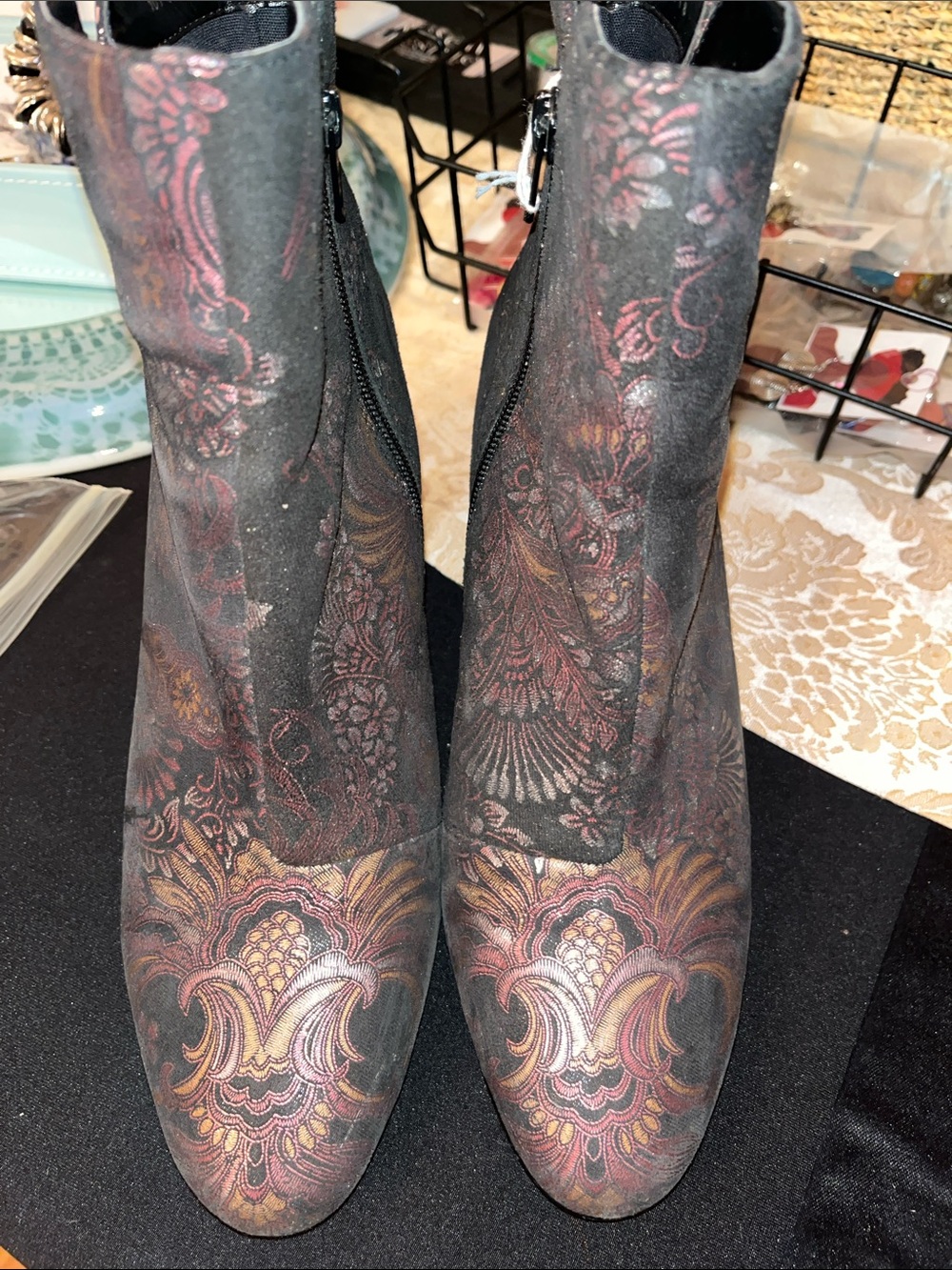 Women's Embroidered Ankle Boots - Black/Burgundy